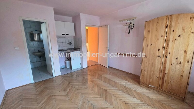 Familienhaus mit 9 Zimmern im Zentrum von Zalakaros zu verkaufen