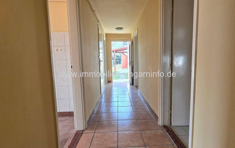 Familienhaus mit 9 Zimmern im Zentrum von Zalakaros zu verkaufen