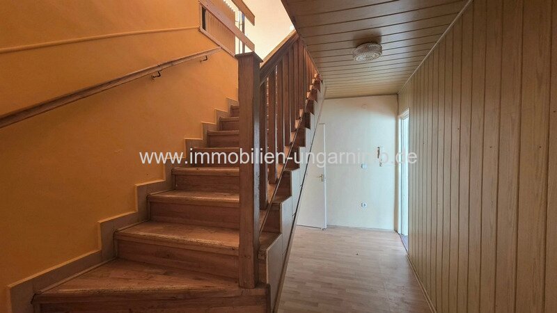 Familienhaus mit 9 Zimmern im Zentrum von Zalakaros zu verkaufen