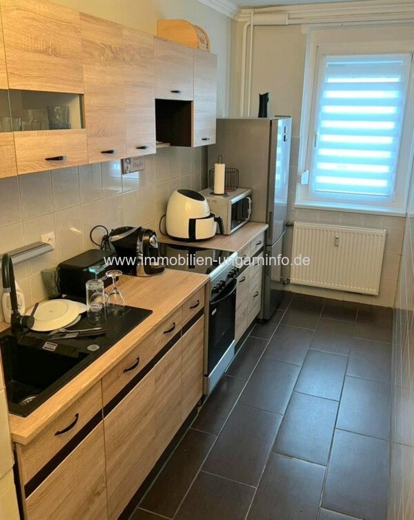 In Keszthely, in einer grünen Umgebung, 2-Zimmer-Wohnung zu verkaufen