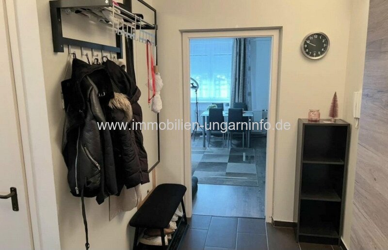 In Keszthely, in einer grünen Umgebung, 2-Zimmer-Wohnung zu verkaufen