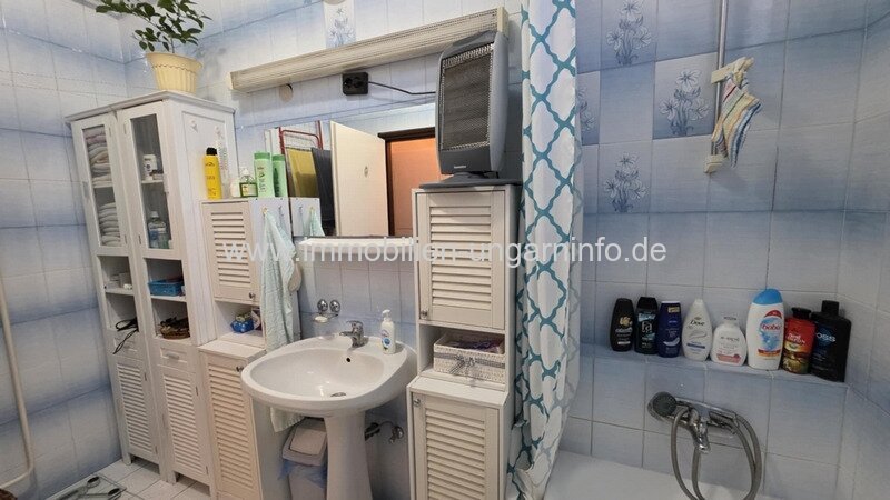 6-Zimmer-Einfamilienhaus in Kéthely, 6 km vom Plattensee entfernt