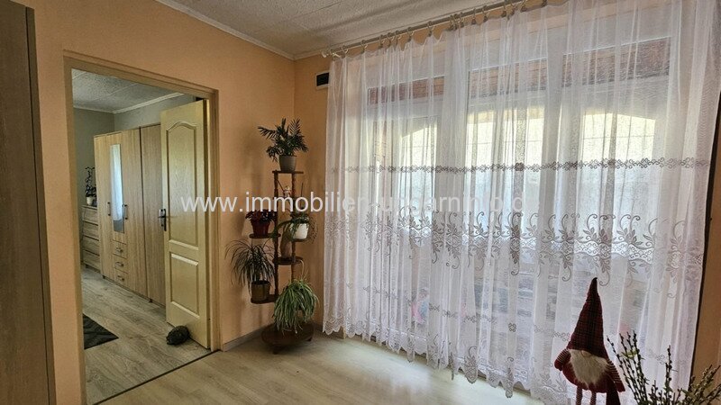 Kleines Stadthaus zu verkaufen 12 km vom Plattensee