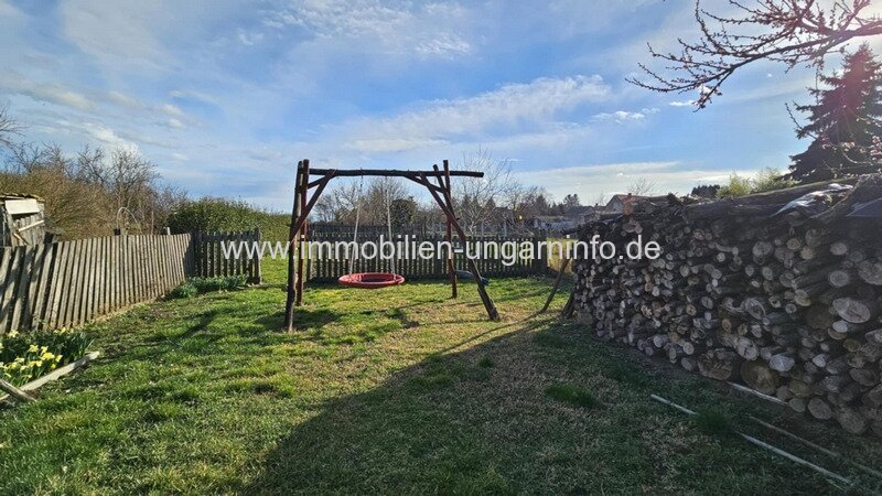 Kleines Stadthaus zu verkaufen 12 km vom Plattensee