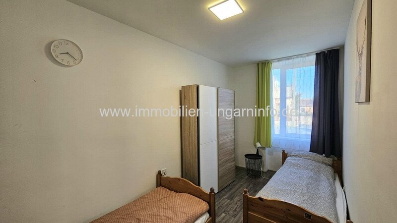 Zwei Appartements in einem Haus in Bezirkshaupstadt bei Plattensee