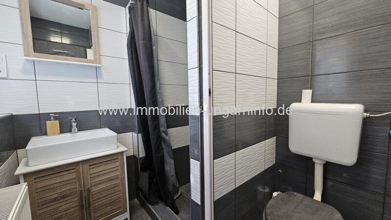 Zwei Appartements in einem Haus in Bezirkshaupstadt bei Plattensee