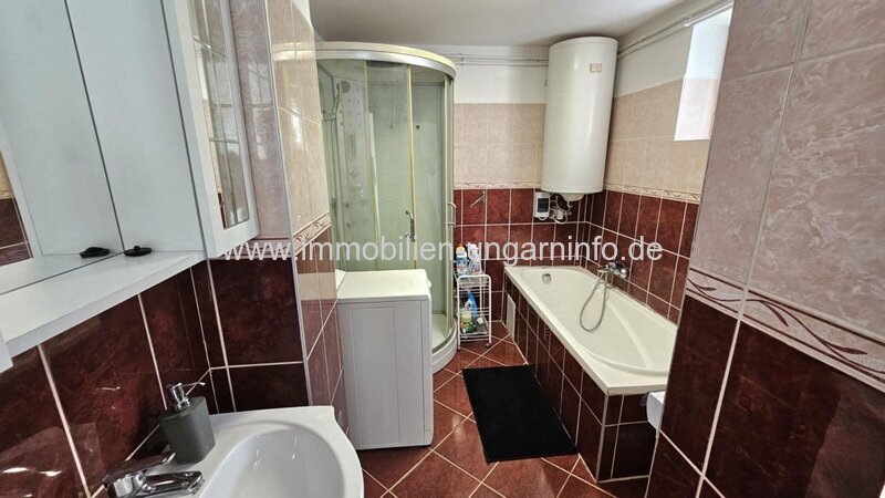 Zwei Appartements in einem Haus in Bezirkshaupstadt bei Plattensee