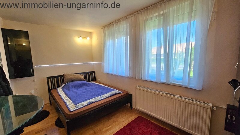 Exklusives Familienhaus mit Apartment in der Nähe des Plattensees