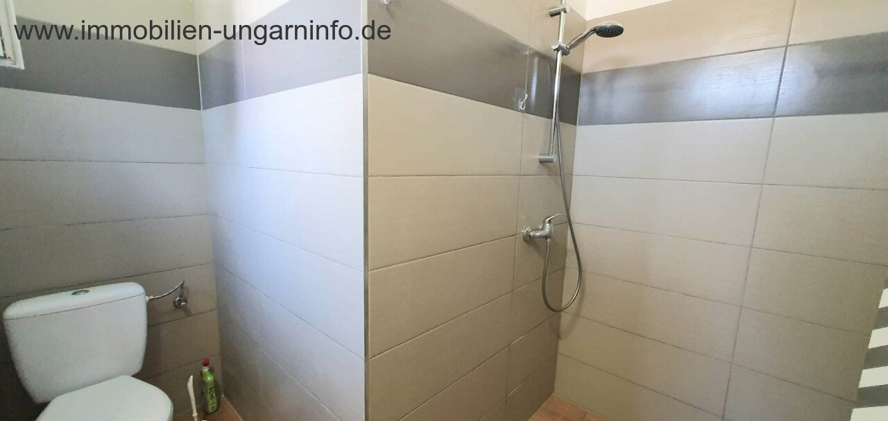 3-storey house for sale on the northern shore of Lake Balaton