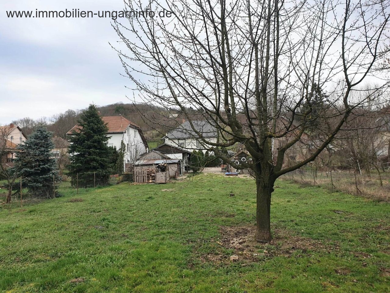 3 storey detached house for sale in Somogy county