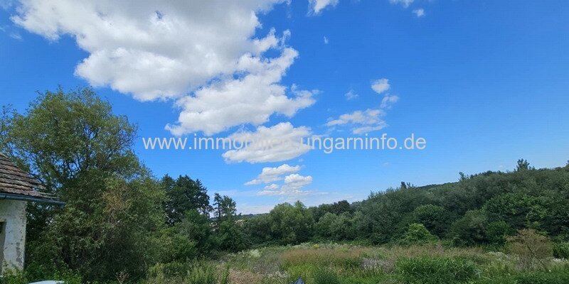 Renovierungsbedürftiges Einfamilienhaus in der Plattenseeregion