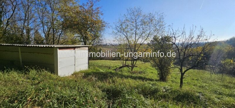 0,45 Hektar geschlossene Garten mit guter Aussicht, in der Nähe der Thermalbäder zu verkaufen in Marcali