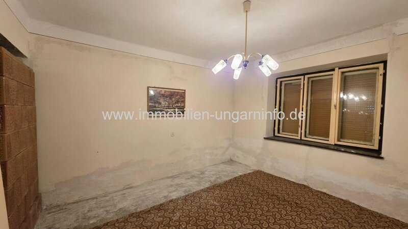 Einfamilienhaus in Öreglak (20 km vom Balaton entfernt) zu einem guten Preis zu verkaufen