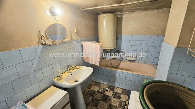 3-Zimmer-Einfamilienhaus in einem kleinen Dorf im Komitat Somogy zu verkaufen