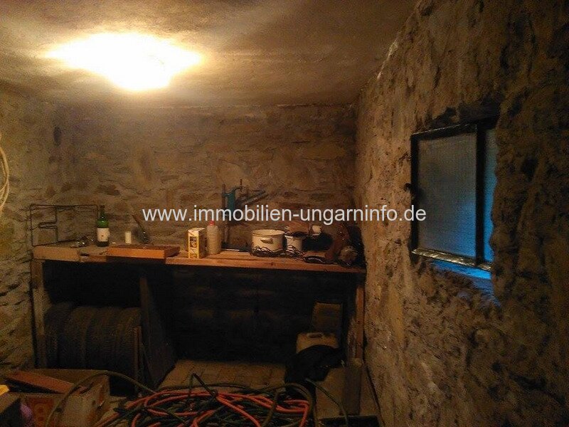 Wochenendhaus mit großem Grundstück an der österreichischen Grenze in Kőszeg