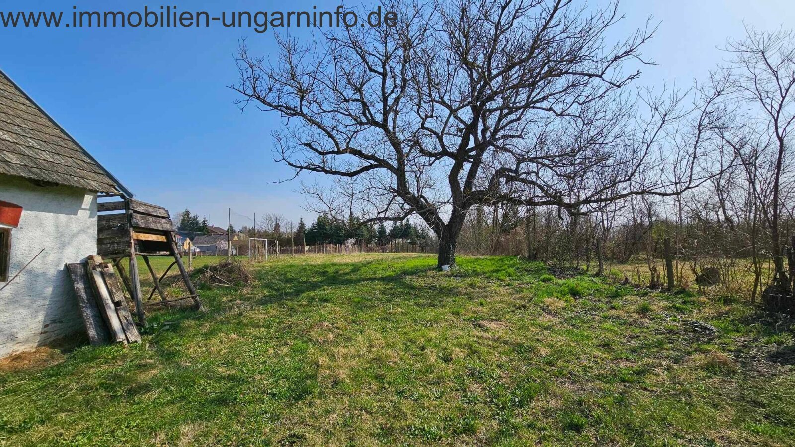 Restauriertes hundertjähriges Bürgerhaus an der Drau