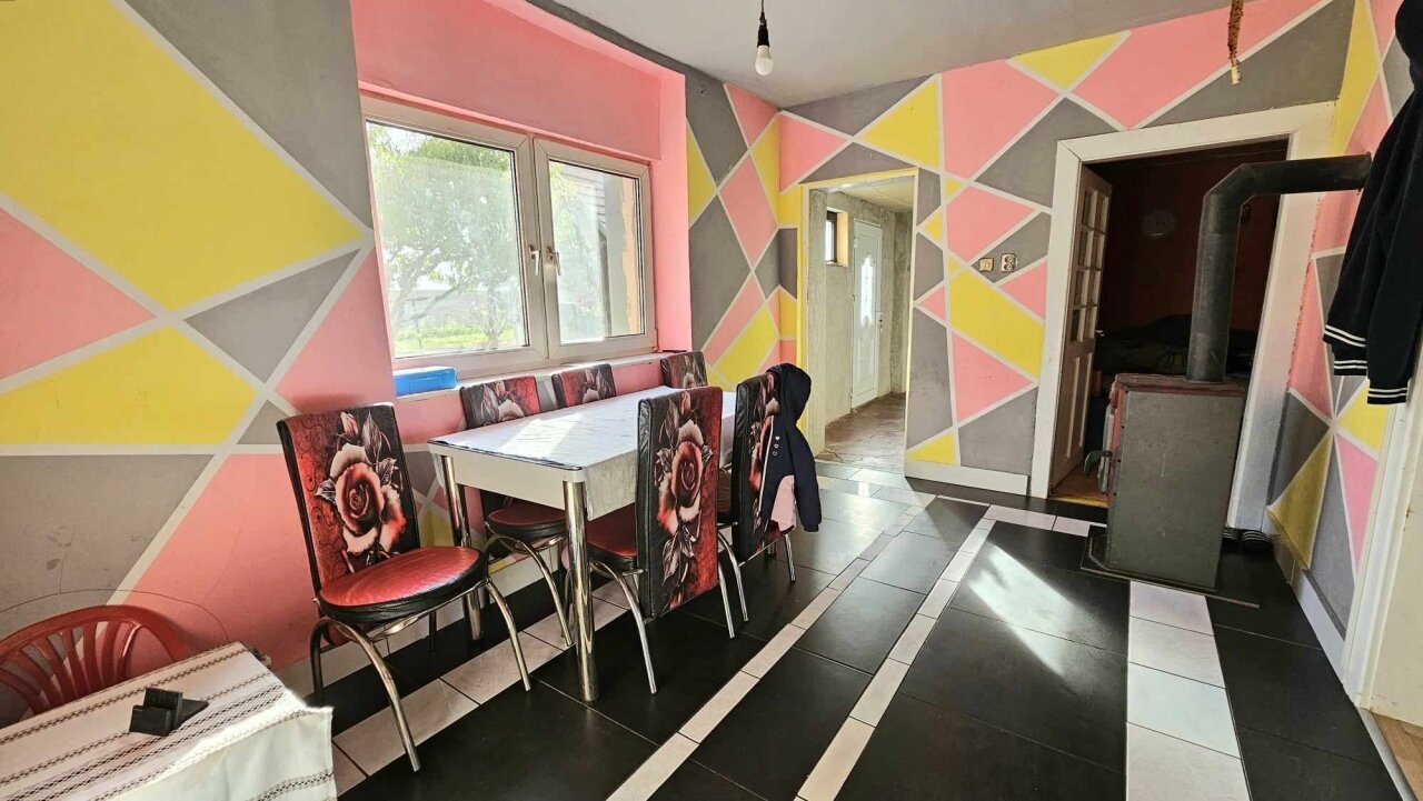 Einfamilienhaus zu verkaufen in einem kleinen Dorf 10 km vom Plattensee entfernt