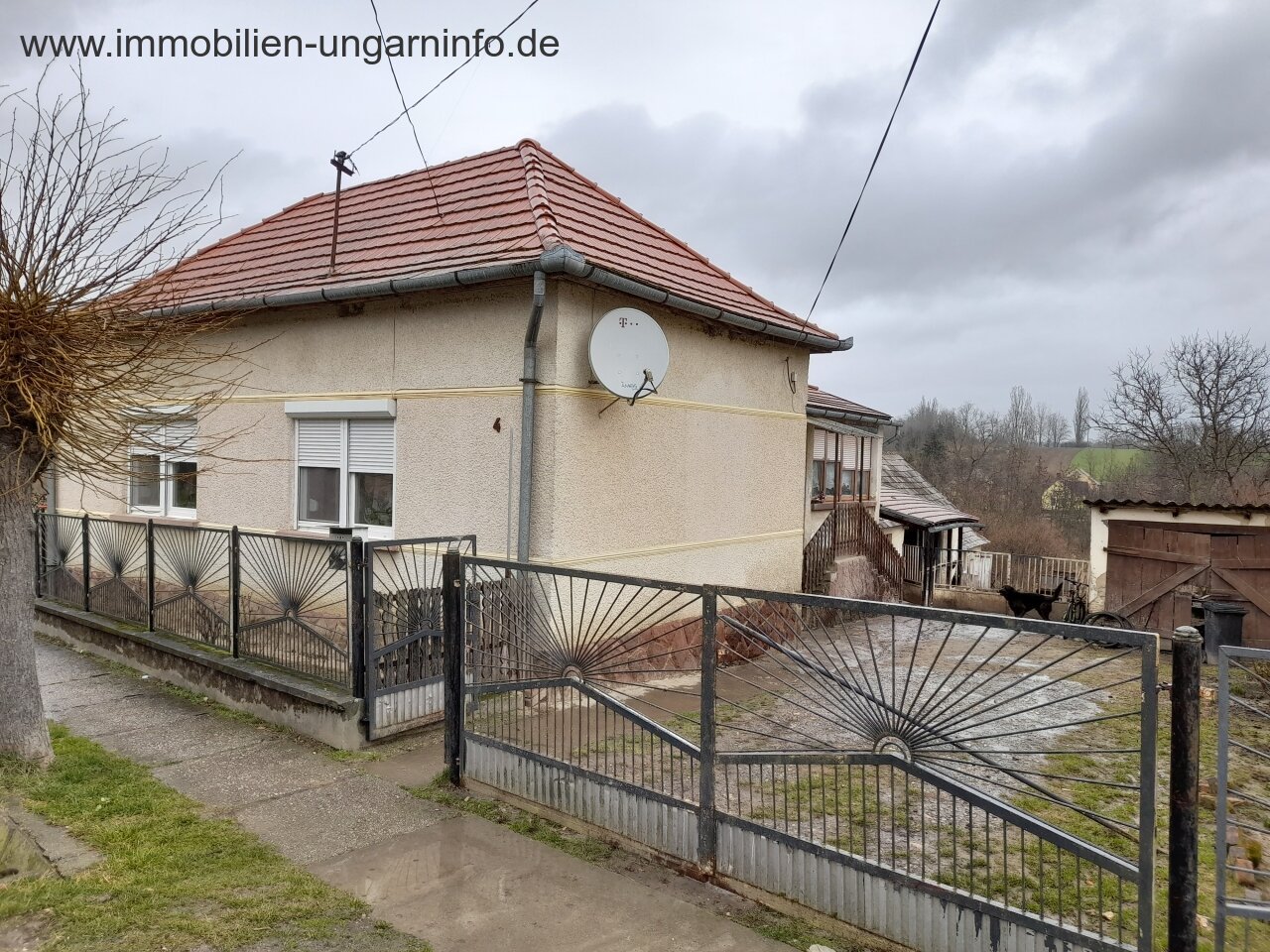 Somogy Vármegye: Family house for sale in a small village in Somogy county 