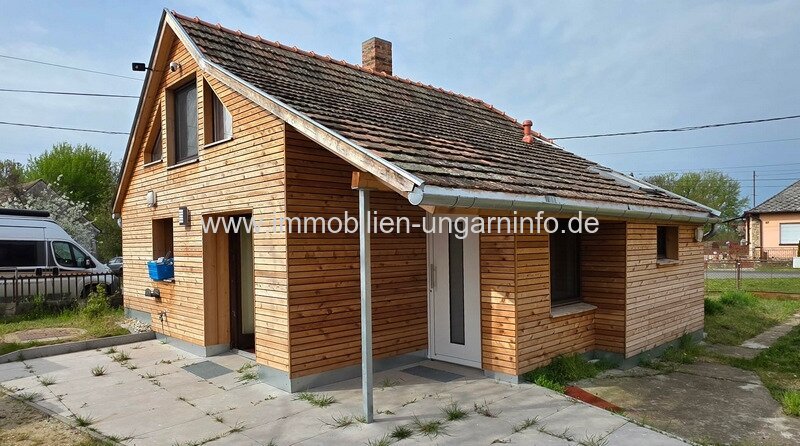 2 Häuser als Einheit zu verkaufen in Táska - Komitat Somogy