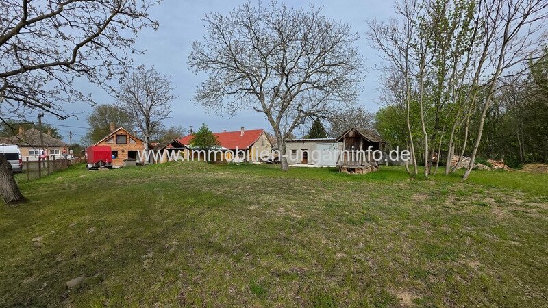 2 Häuser als Einheit zu verkaufen in Táska - Komitat Somogy