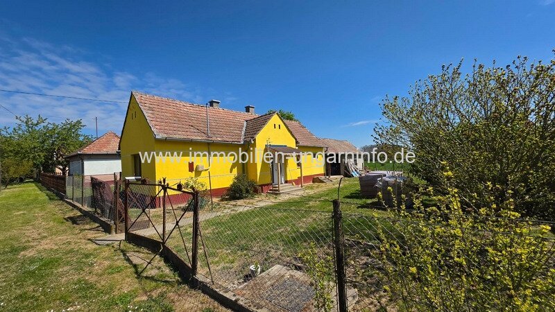 Einfamilienhaus in Böhönye