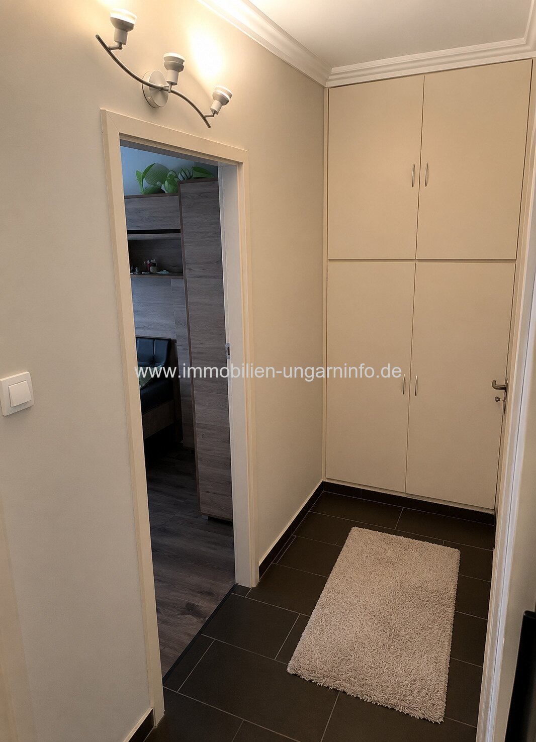 In Keszthely, in einer grünen Umgebung, 2-Zimmer-Wohnung zu verkaufen