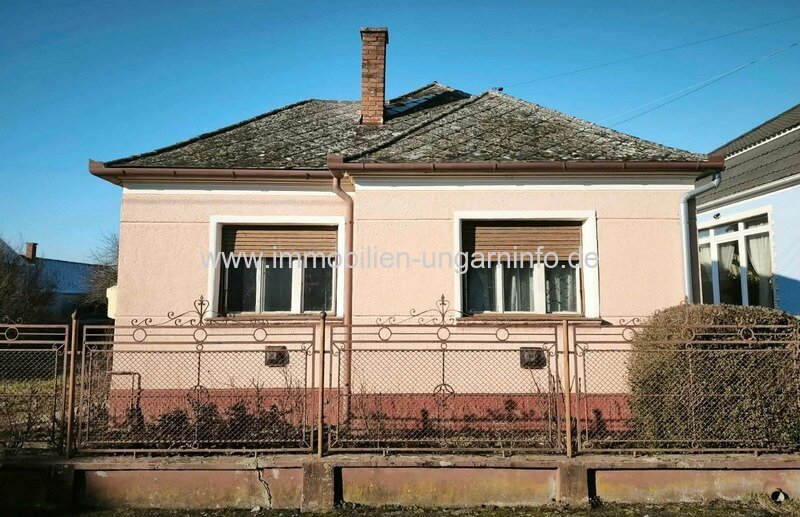 3-Zimmer-Einfamilienhaus mit großem Grundstück in Zala Komitat zu verkaufen