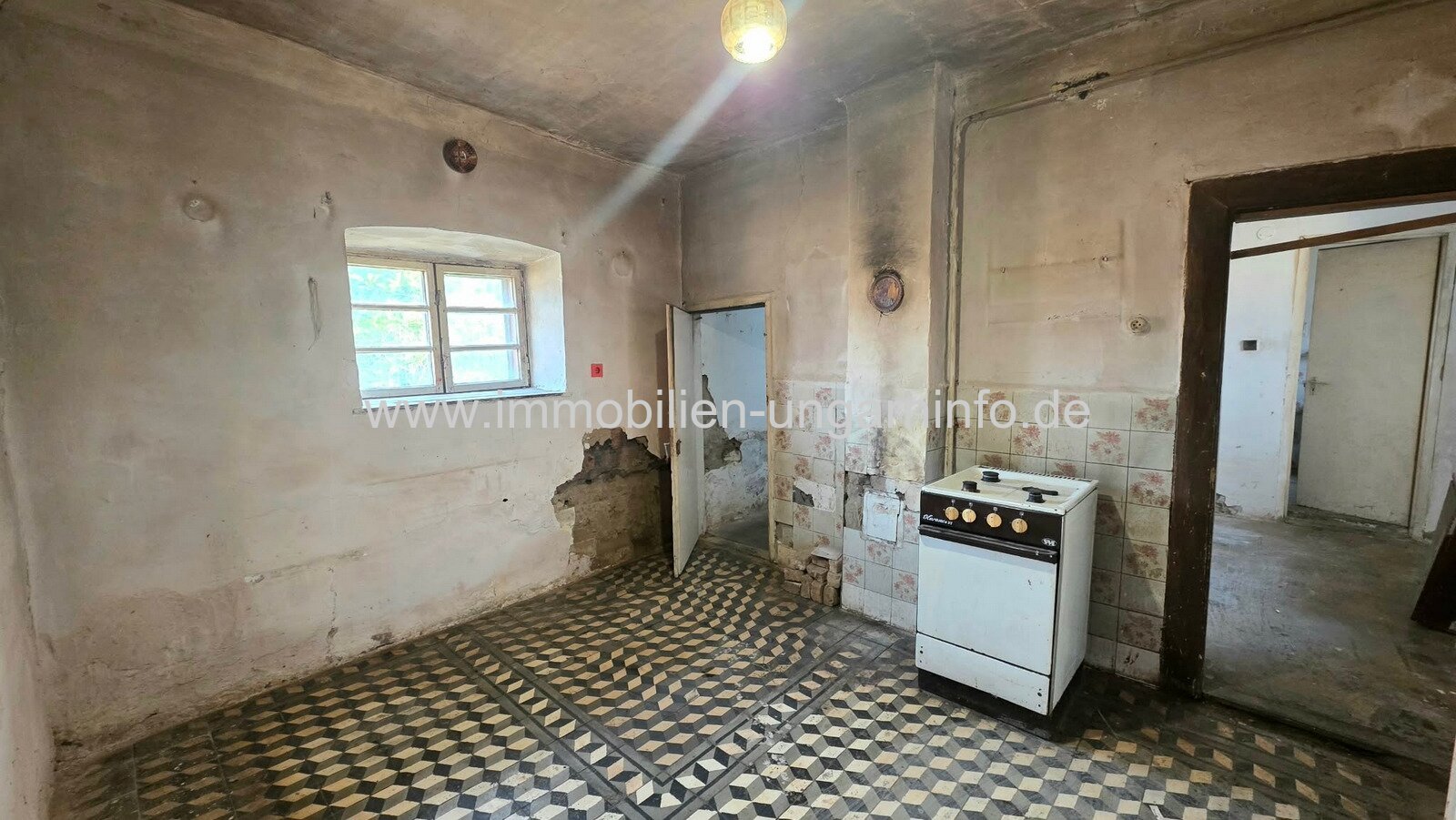 6 km vom Balaton entfernt, in Kéthely: Einfamilienhaus zu verkaufen
