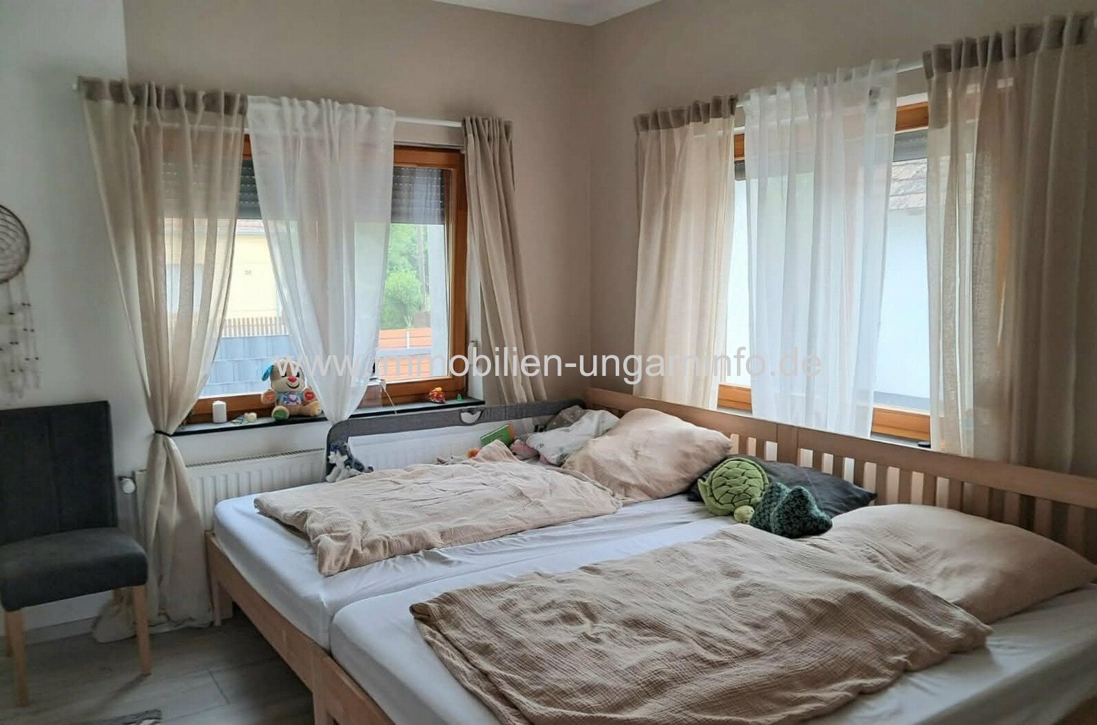 Komplett renoviertes Einfamilienhaus in Nemesvid mit ca. 9.000 m² Grundstück zu verkaufen