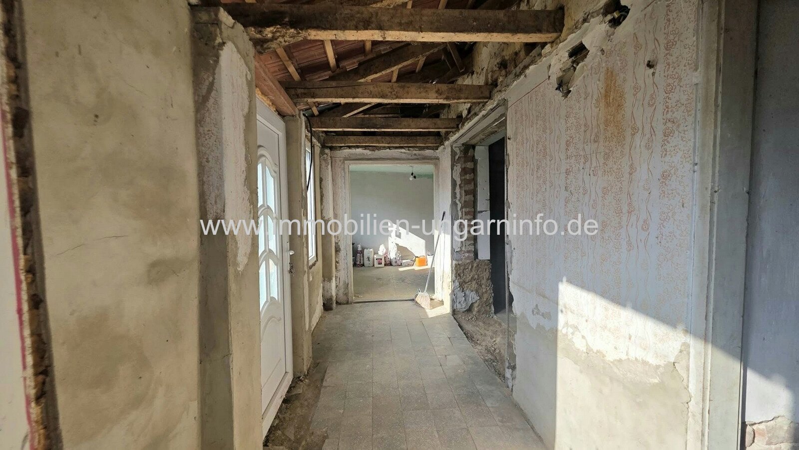 Einfamilienhaus in Tapsony, das derzeit renoviert wird, zu verkaufen