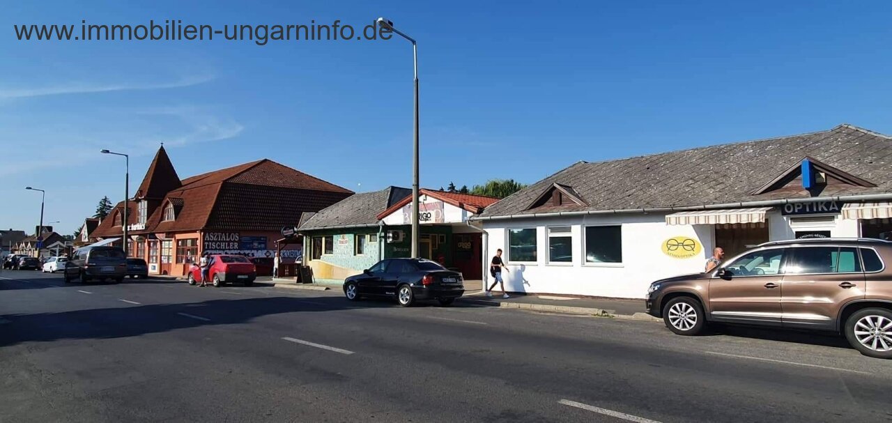 Business premises for sale in a small town 12 km south of Lake Balaton
