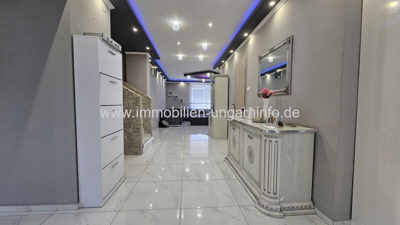 Anspruchsvolles Mehrgenerationenhaus mit Gästehaus in Marcali zu verkaufen