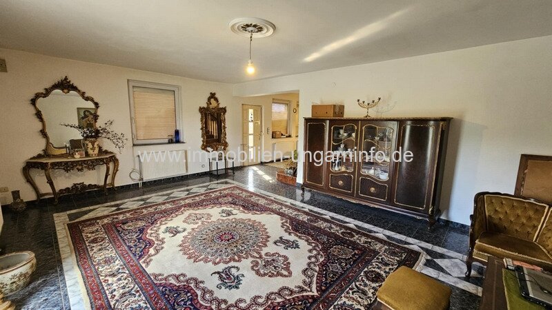 Familienhaus in einem ruhigen kleinen Dorf Umgebung des Plattensees