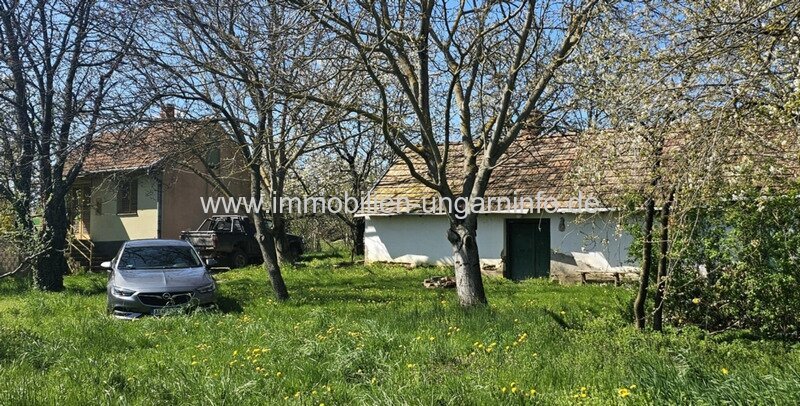 In Marcali Weinberg (Balaton 14 km) komfortables Keller/Wochenendhaus mit Nebengebäude