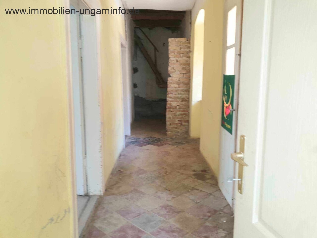 Einfamilienhaus zu verkaufen in einem kleinen Dorf 15 km vom Plattensee entfernt