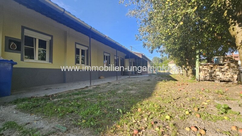 Teilweise renoviertes Einfamilienhaus in der Nähe des Plattensees