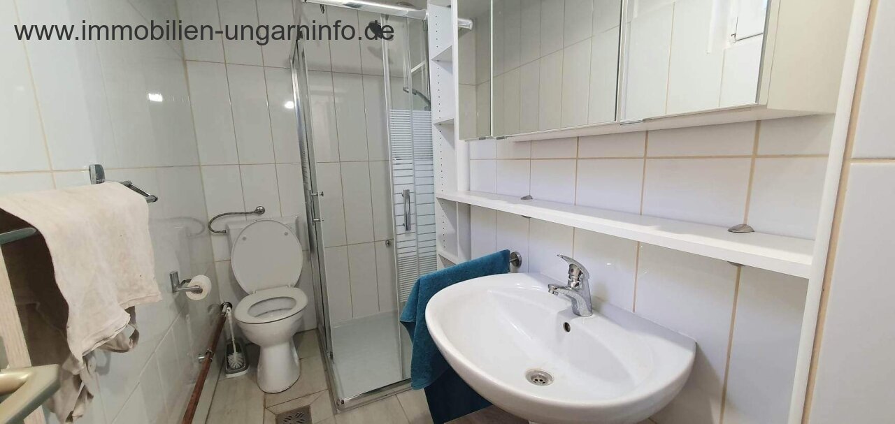 Renoviertes Einfamilienhaus 8 km südlich des Plattensees zu verkaufen