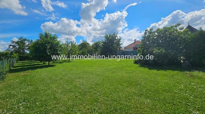 Einfamilienhaus mit 3 Schlafzimmern zu verkaufen in Marcali