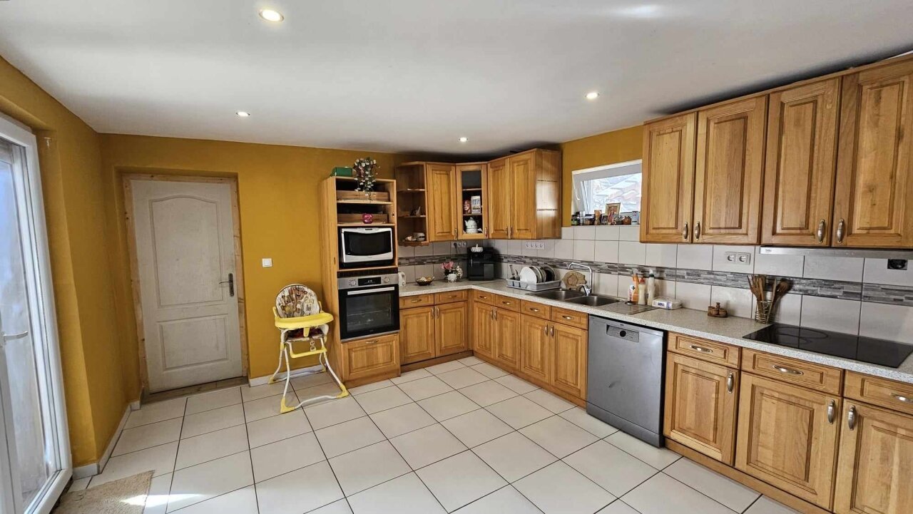 Renoviertes Einfamilienhaus in einer Kleinstadt südlich des Plattensees zu verkaufen