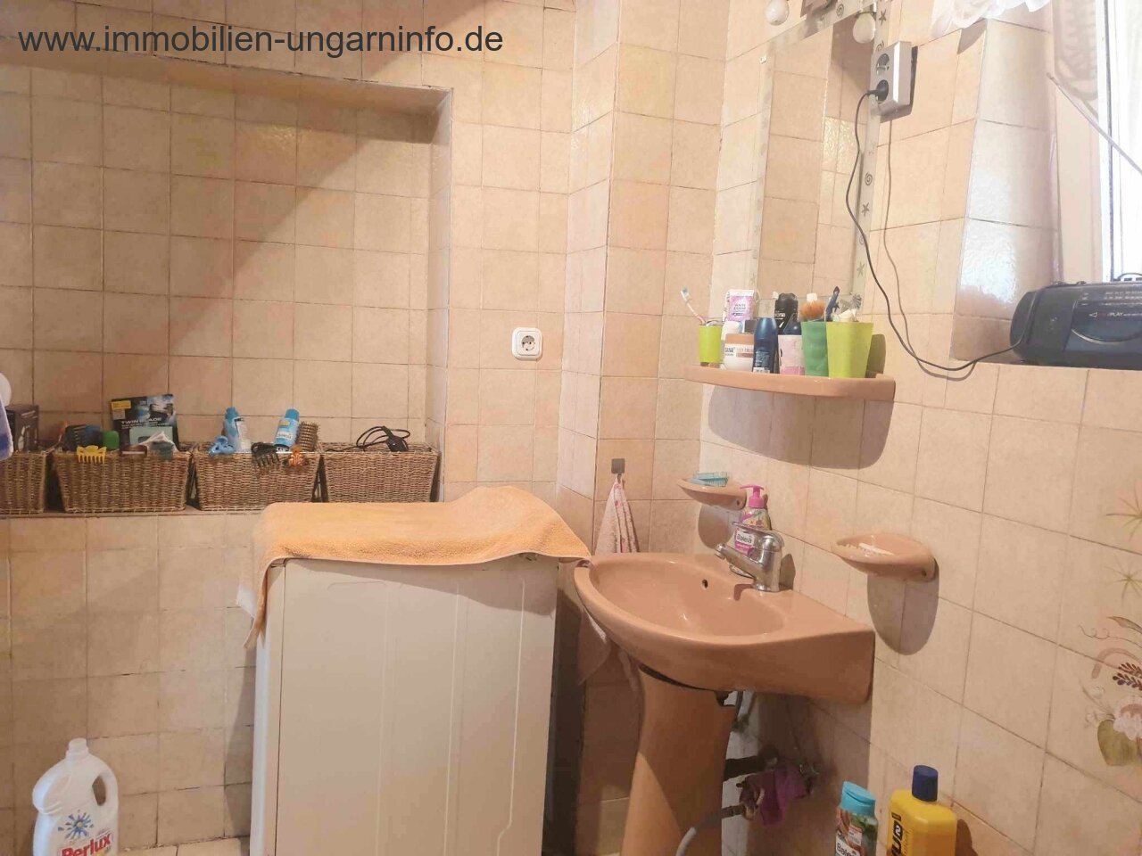 Einfamilienhaus in einem kleinen Dorf 10 km südlich des Plattensees zu verkaufen