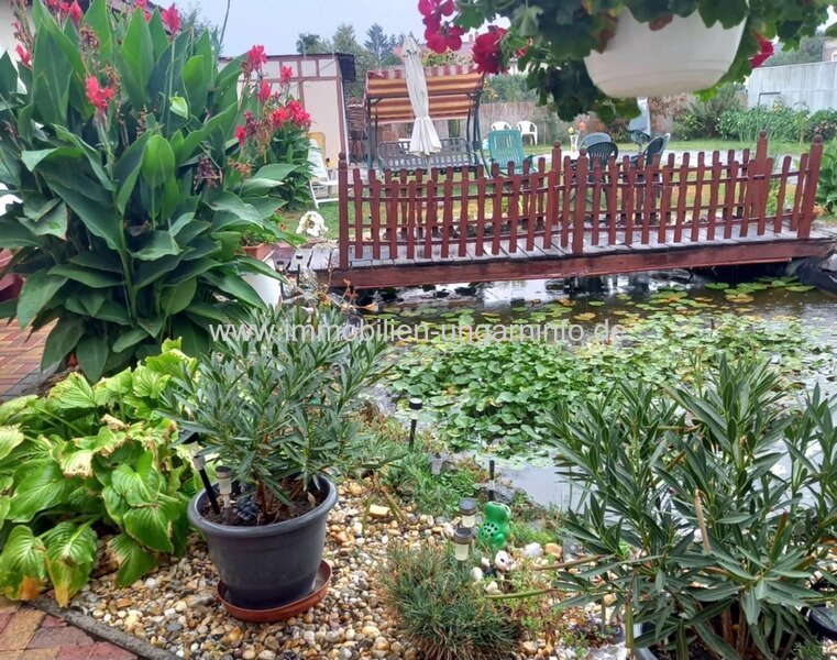 Einfamilienhaus in einer Kleinstadt am Plattensee