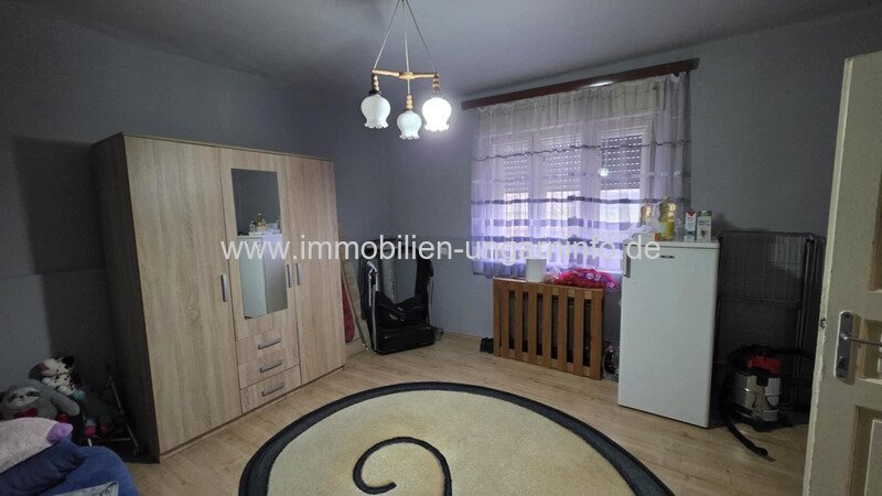 Einfamilienhaus mit separater Apartement zu verkaufen im Kreis Zala