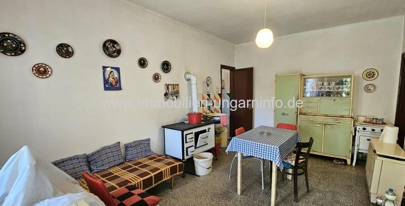 Einfamilienhaus zu verkaufen 10 km vom Plattensee