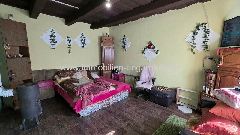Bauernhaus mit Appartement und großem Grundstück, 19 km vom Balaton entfernt