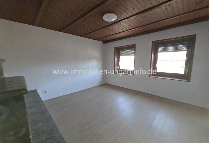 Familienhaus im bürgerlichen Stil in der Nähe des Plattensees, in Csákány