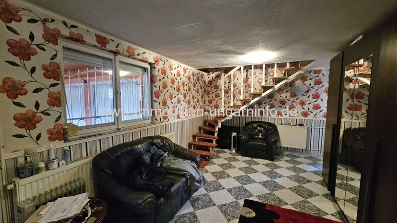 Familienanwesen im Kreis Zala zu verkaufen. Mit Haus am See, Wirtschaftsgebäude, 5,9 Hektar Land.