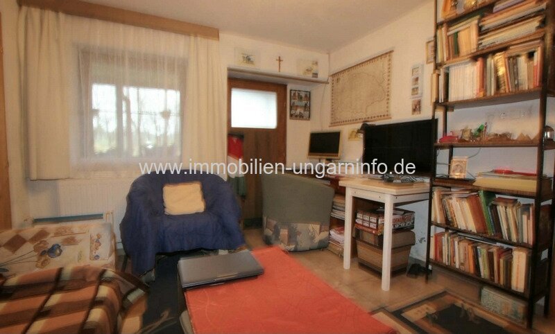 Reiterhof mit Wohnhaus zu verkaufen in Balatonberény