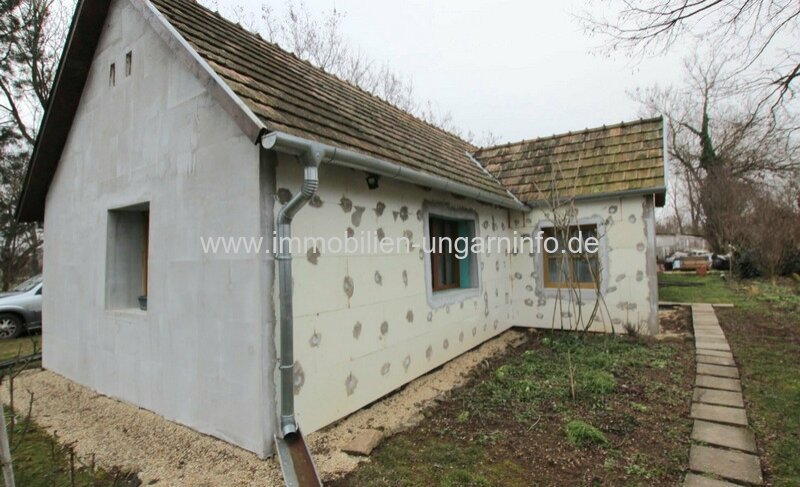 Reiterhof mit Wohnhaus zu verkaufen in Balatonberény