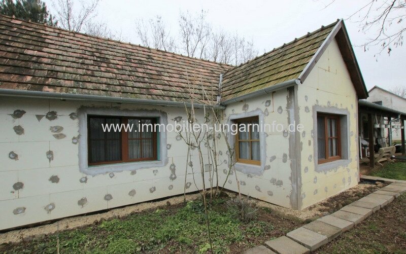 Reiterhof mit Wohnhaus zu verkaufen in Balatonberény