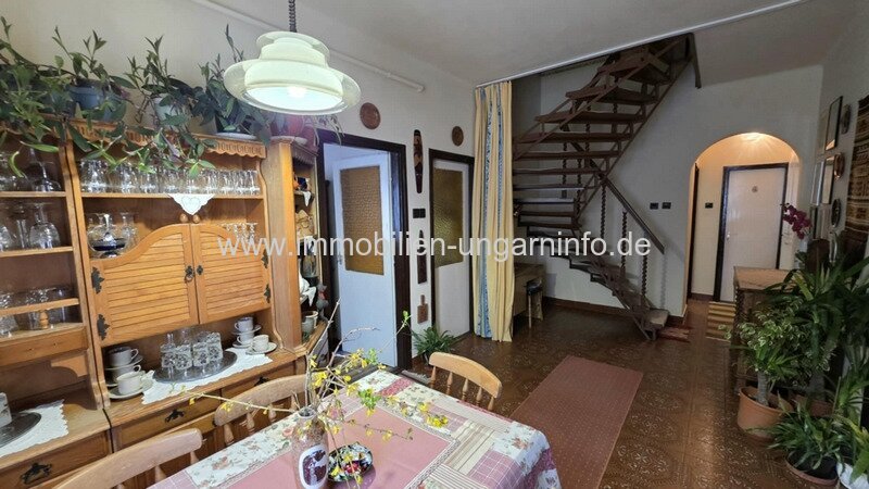 6-Zimmer-Einfamilienhaus in Kéthely, 6 km vom Plattensee entfernt